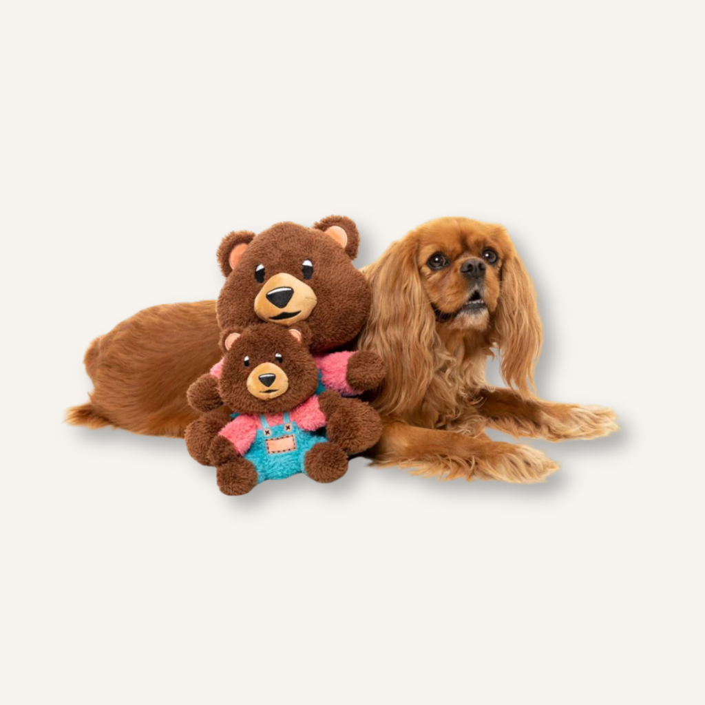 FuzzYard Fuzz Bear hondenknuffel Beer